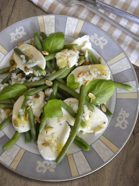 Bohnensalat mit Mozzarella