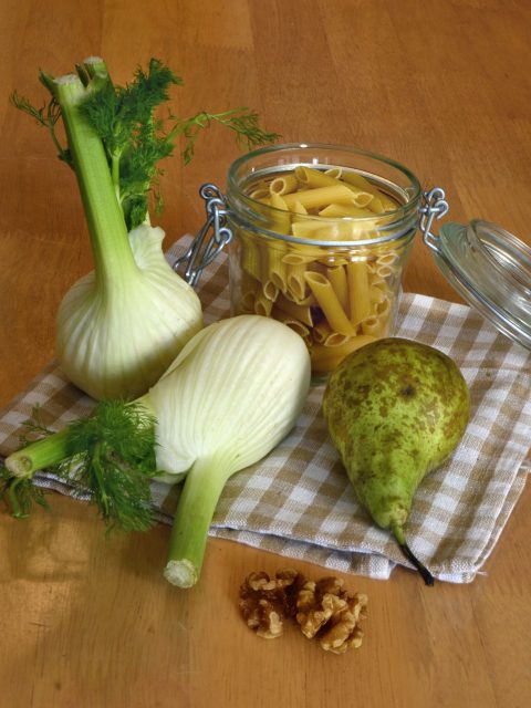 Fenchel, Birne, Pasta, Walnuss