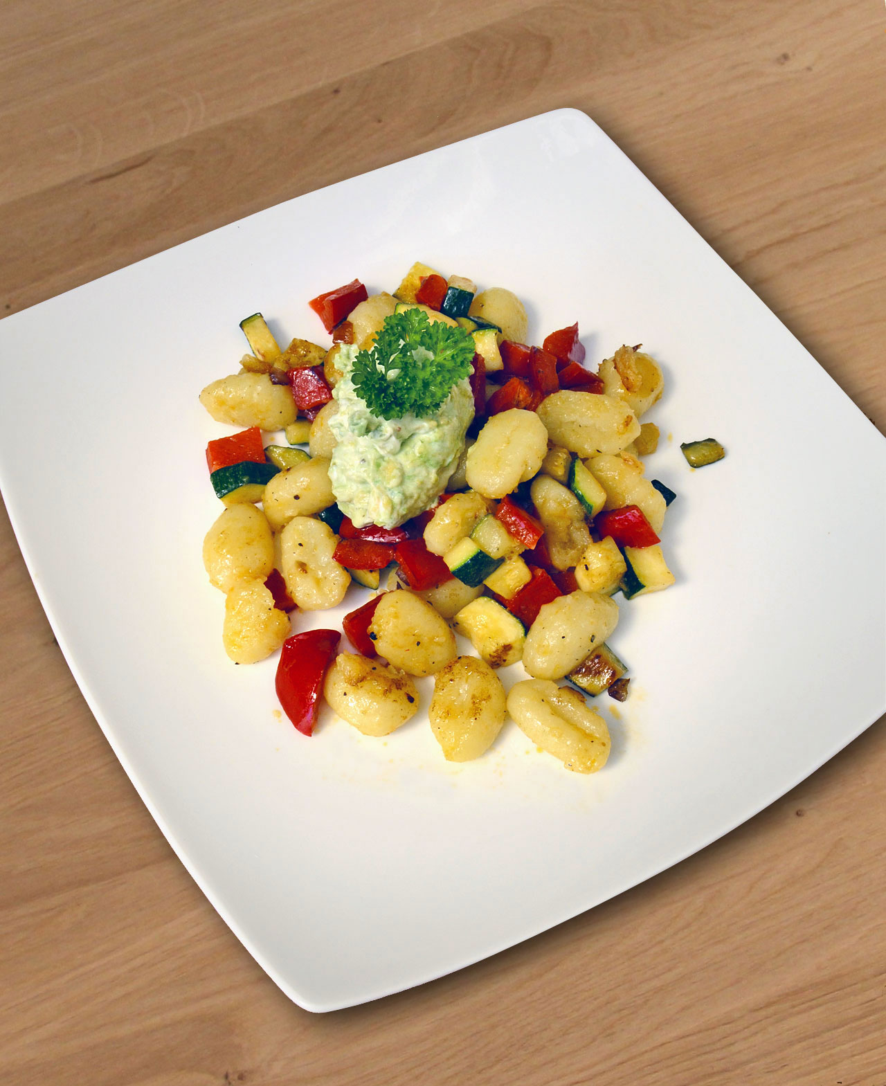 Gnocchi-Pfanne mit Avocadocreme - Notizen aus der Provinz