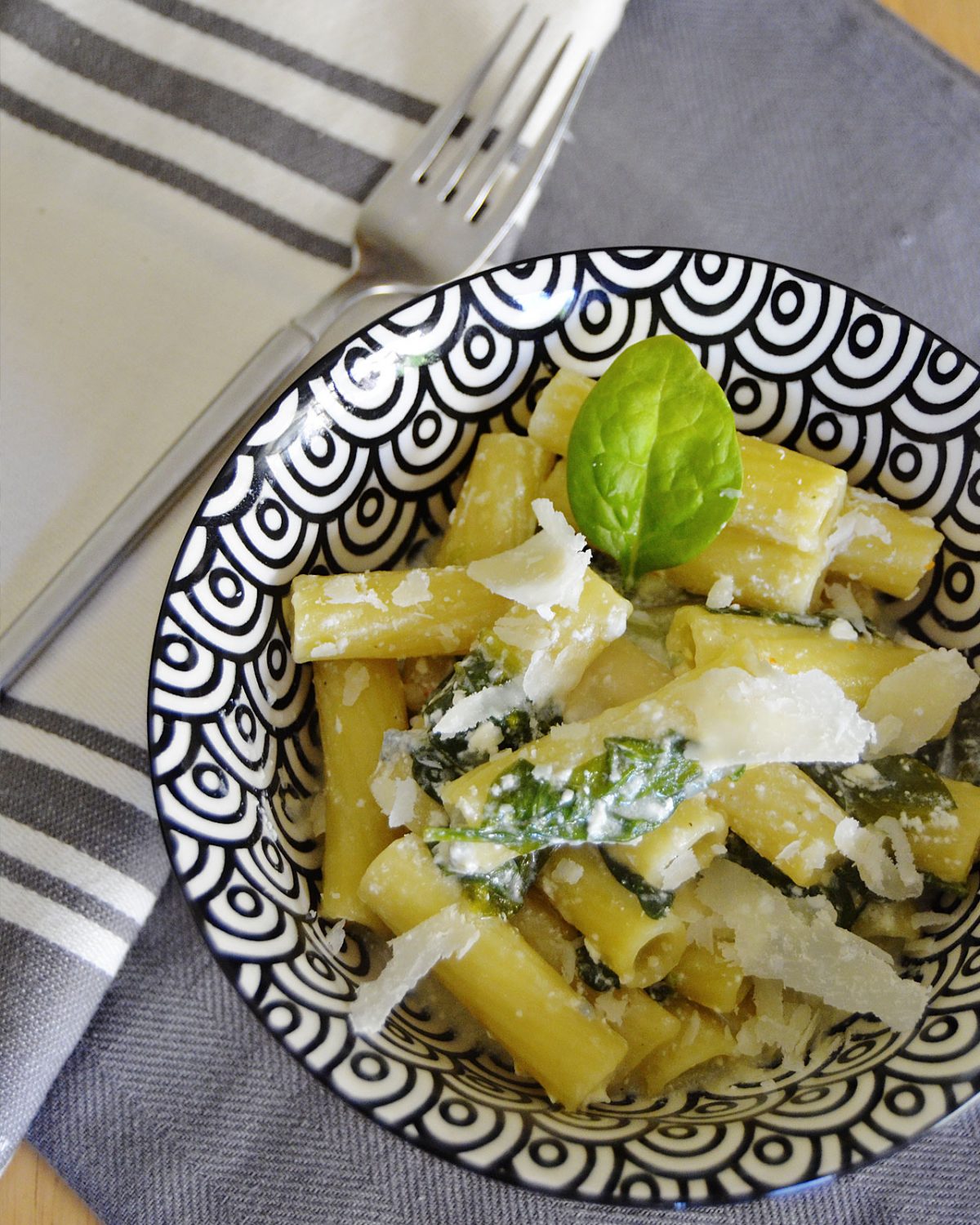 One Pot Pasta mit Spinat