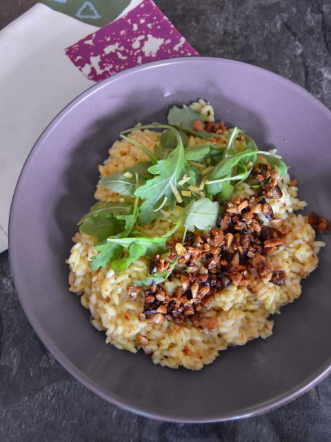 Risotto mit Nüssen