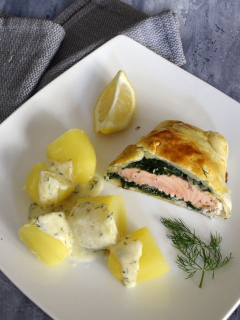 Lachs und Spinat in Blätterteig