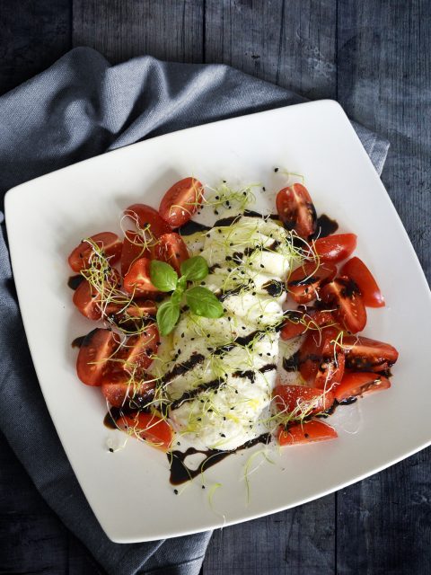 Caprese mit Sprossen