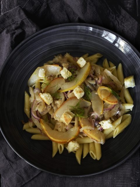 Penne mit Fenchel und Birne in Gorgonzola-Soße