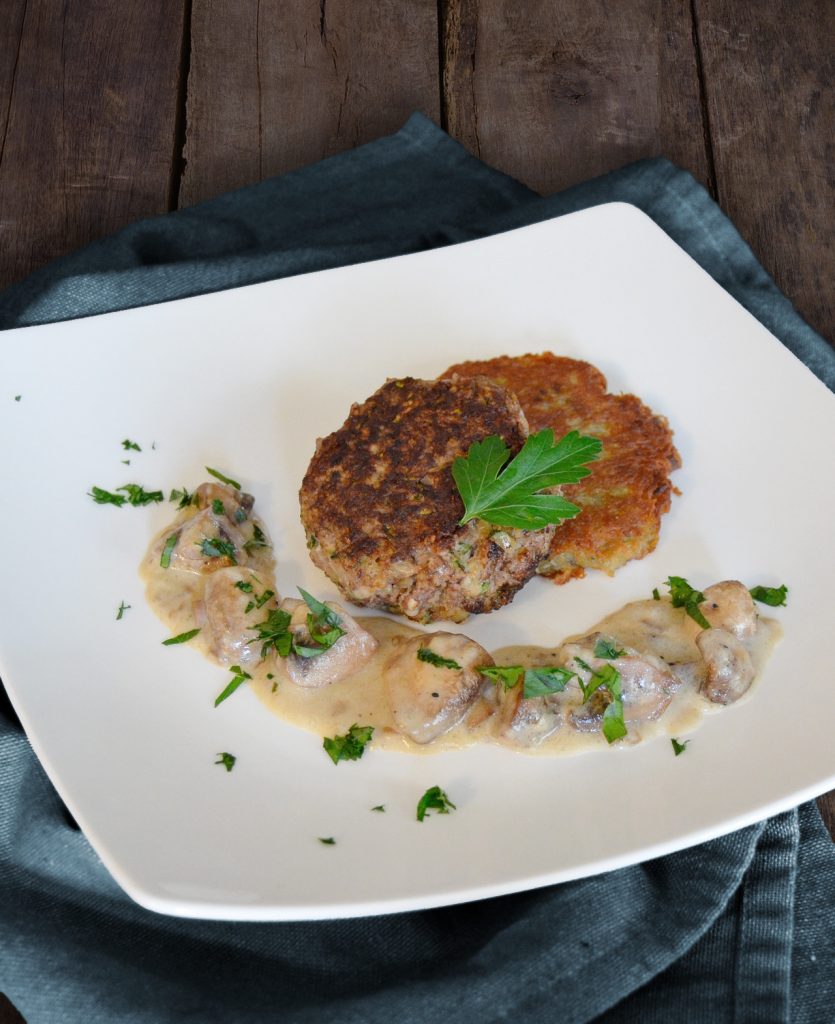 Zucchini-Frikadellen mit Reibeplätzchen