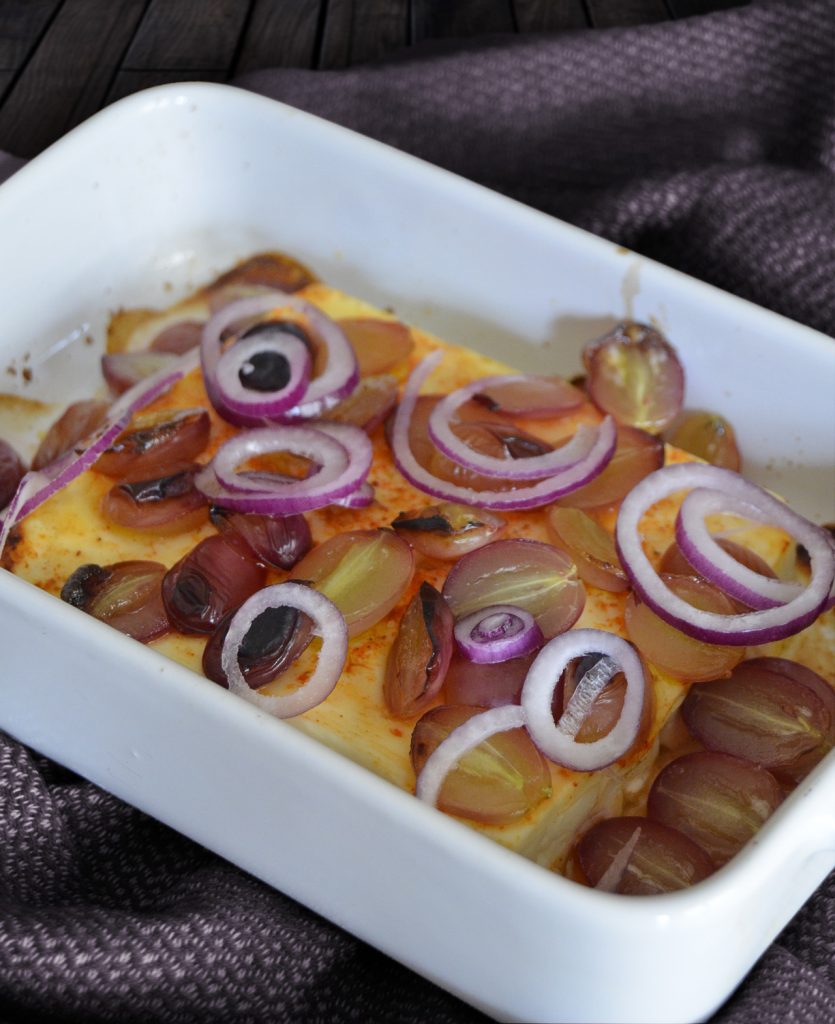 Gebackener Feta mit Weintrauben