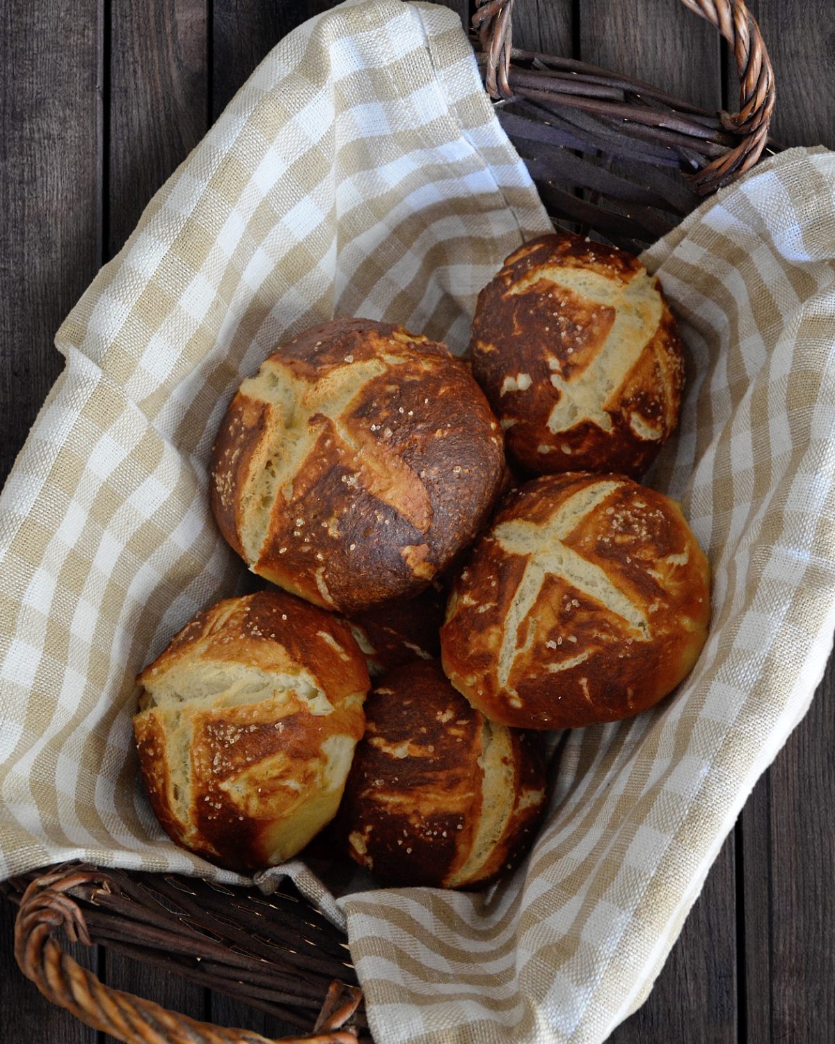 Laugenbrötchen