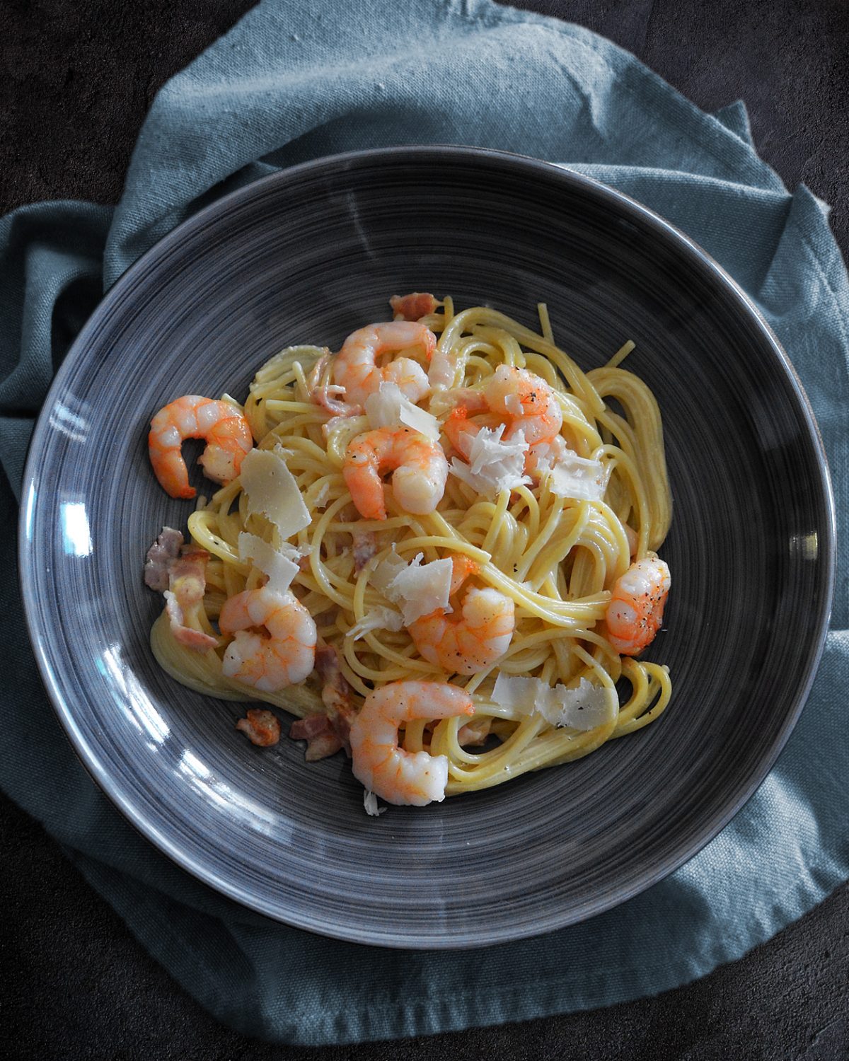 Spaghetti Carbonara mit Garnelen