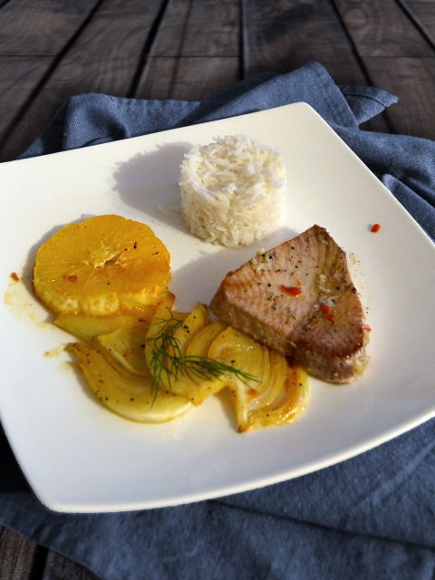 Thunfisch-Steak mit Orangen-Fenchel