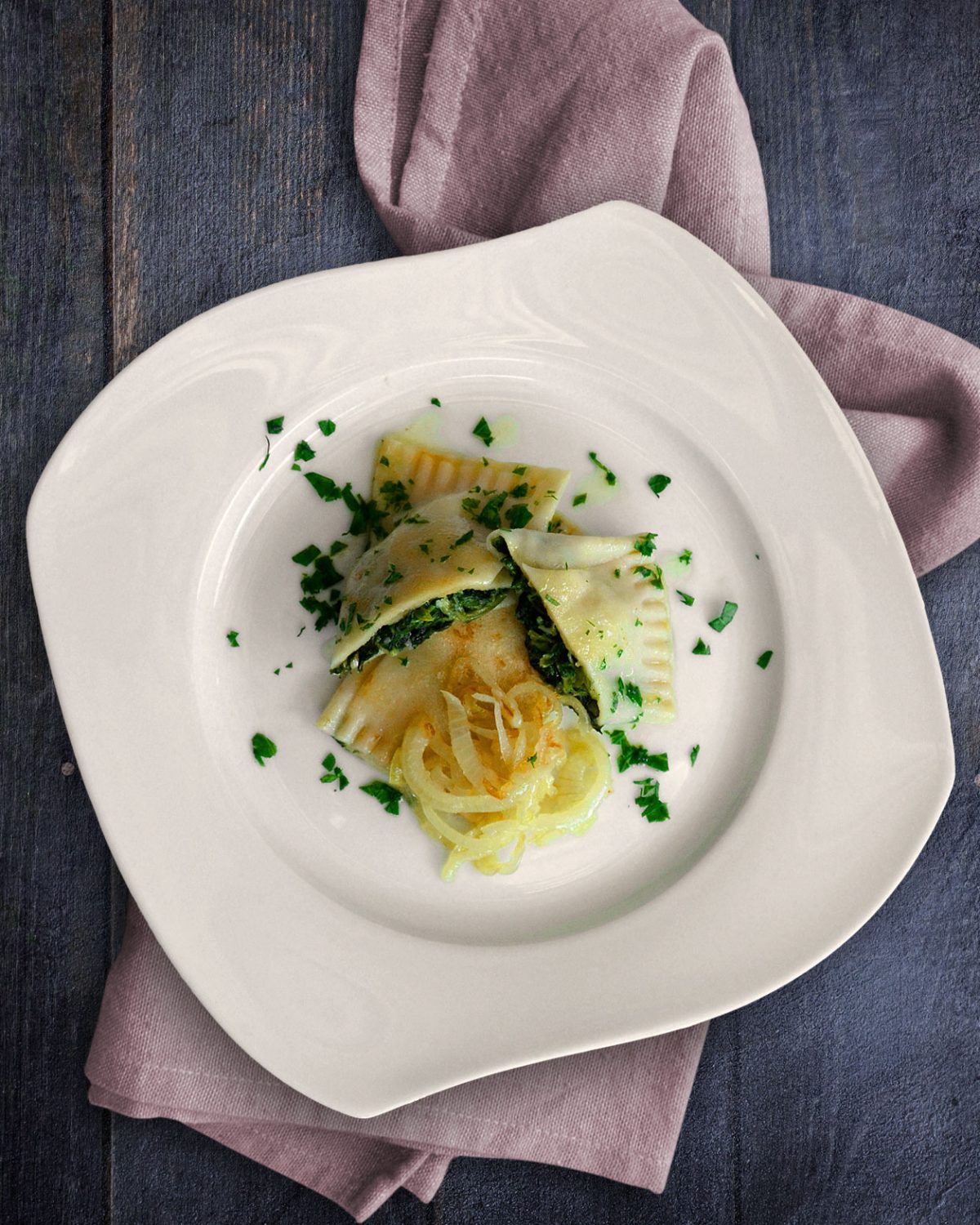 Gebratene Maultaschen mit Spinat-Käse-Füllung