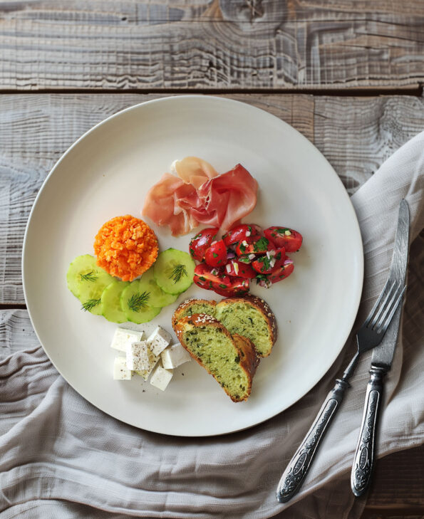 Brunch mit Bärlauchzopf