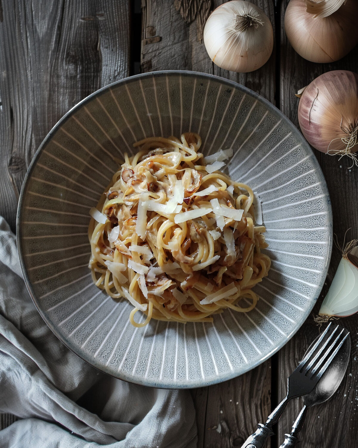 Zwiebel-Spaghetti