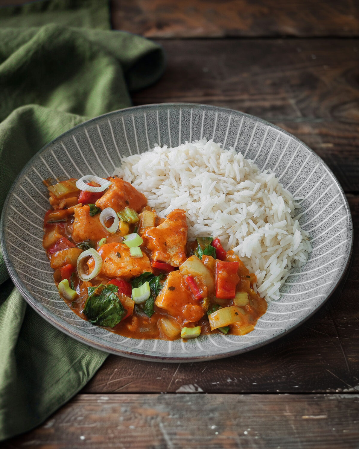 Hähnchencurry mit Pak Choi und Paprika
